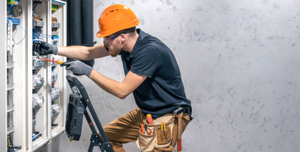 Best 24-Hour Electrician  in Independence, WI